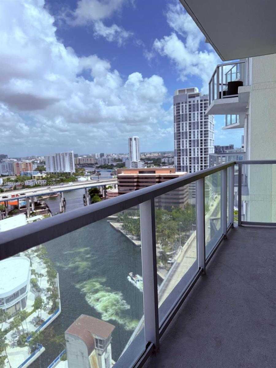 Small Image of 185 SOUTH WEST 7TH ST #2000, Miami Number 16
