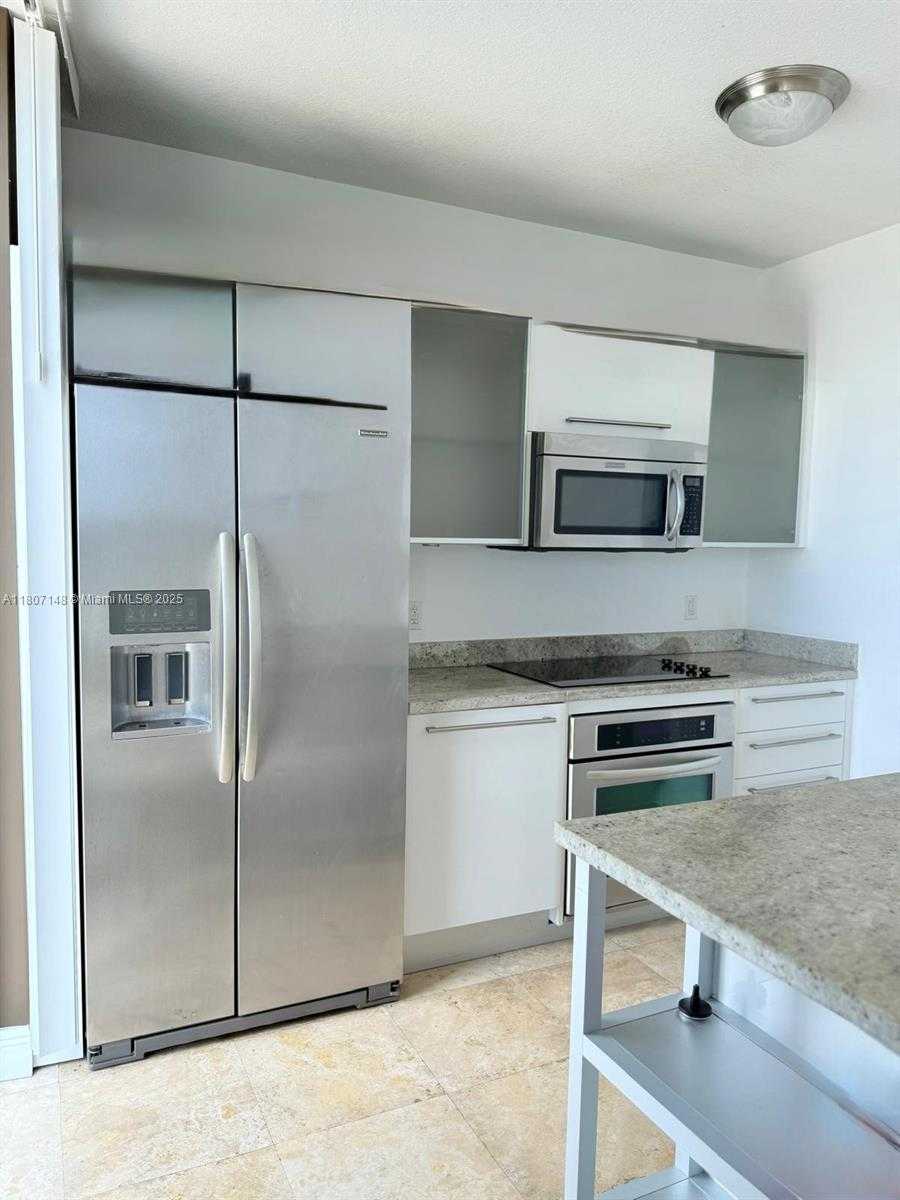 Small Image of 185 SOUTH WEST 7TH ST #2000, Miami Number 9