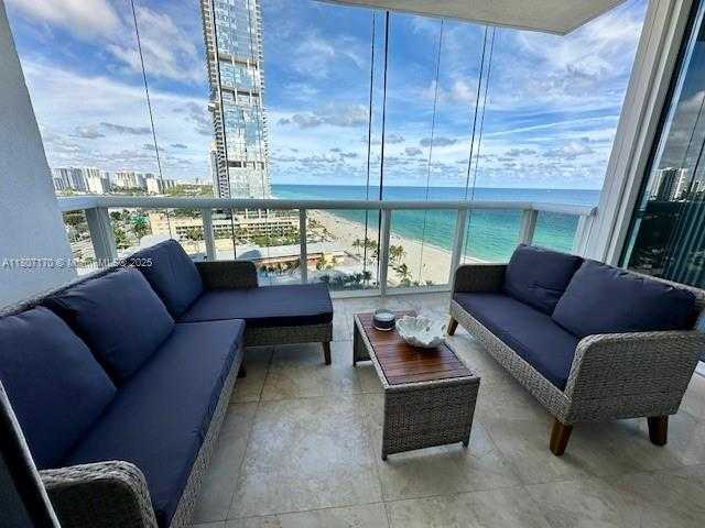 Small Image of 18201 COLLINS AVE #1602, Sunny Isles Beach Number 6