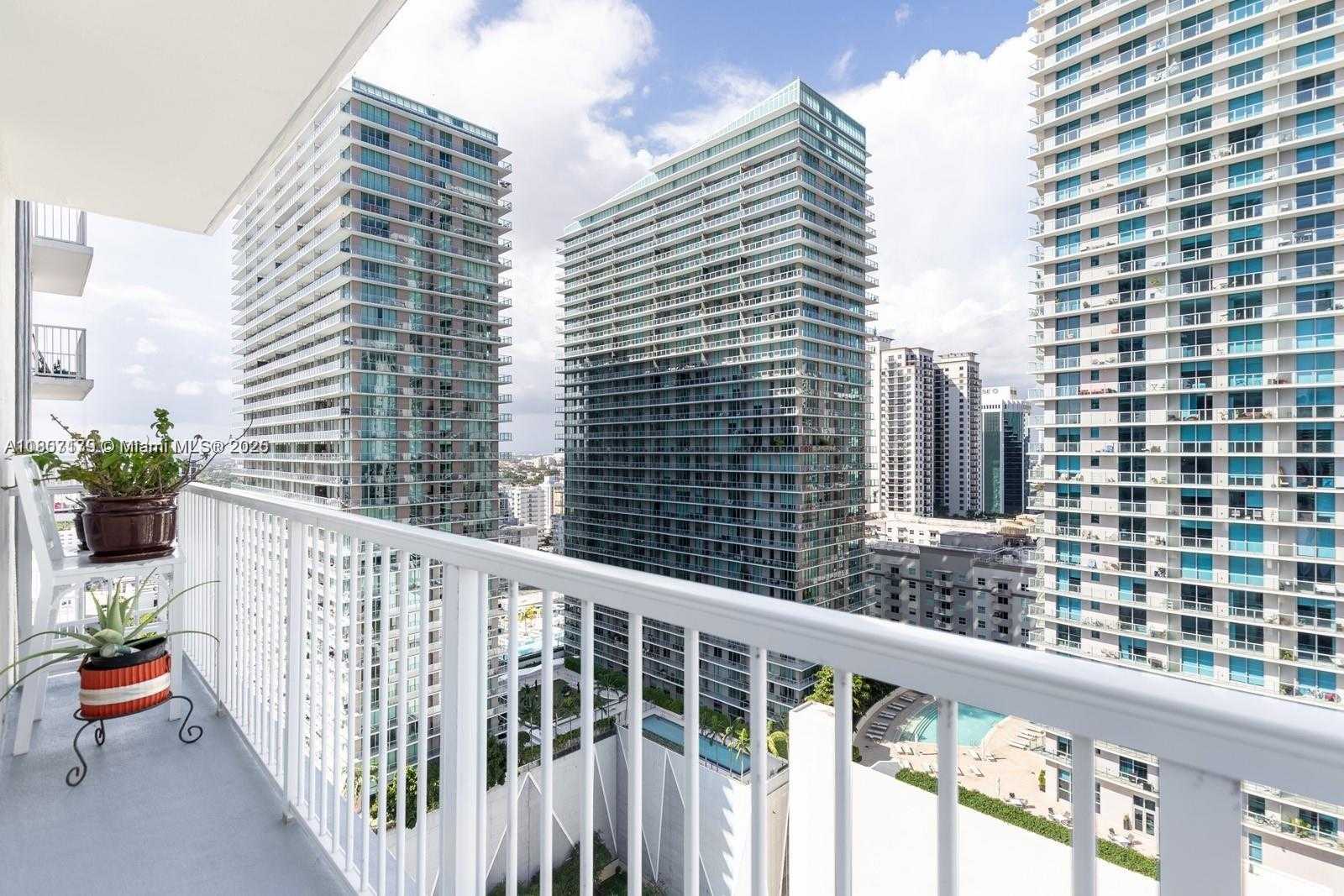 Small Image of 1250 SOUTH MIAMI AVE #2214, Miami Number 12