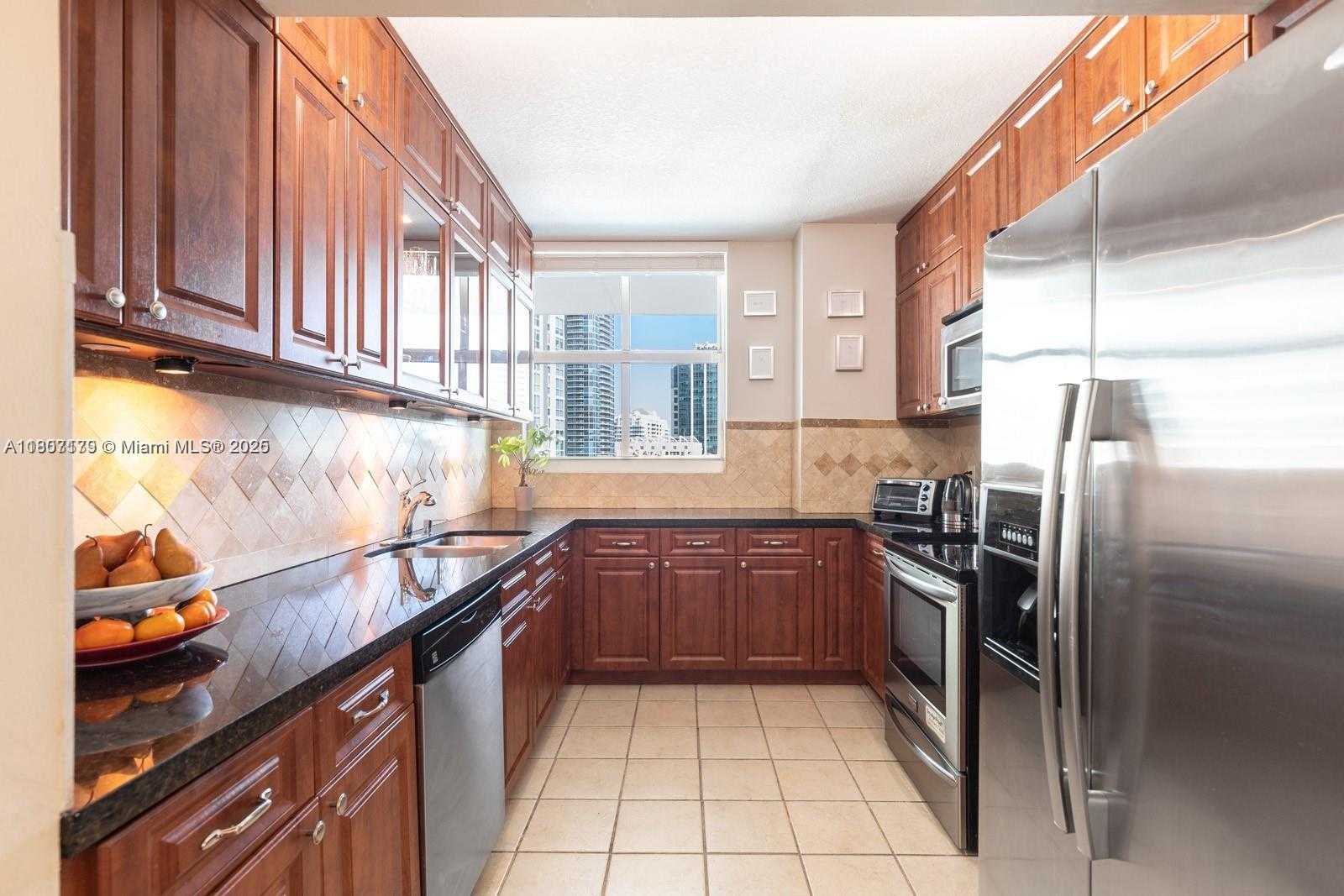 Small Image of 1250 SOUTH MIAMI AVE #2214, Miami Number 3