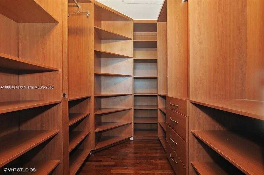 Small Image of 1250 SOUTH MIAMI AVE #2214, Miami Number 6