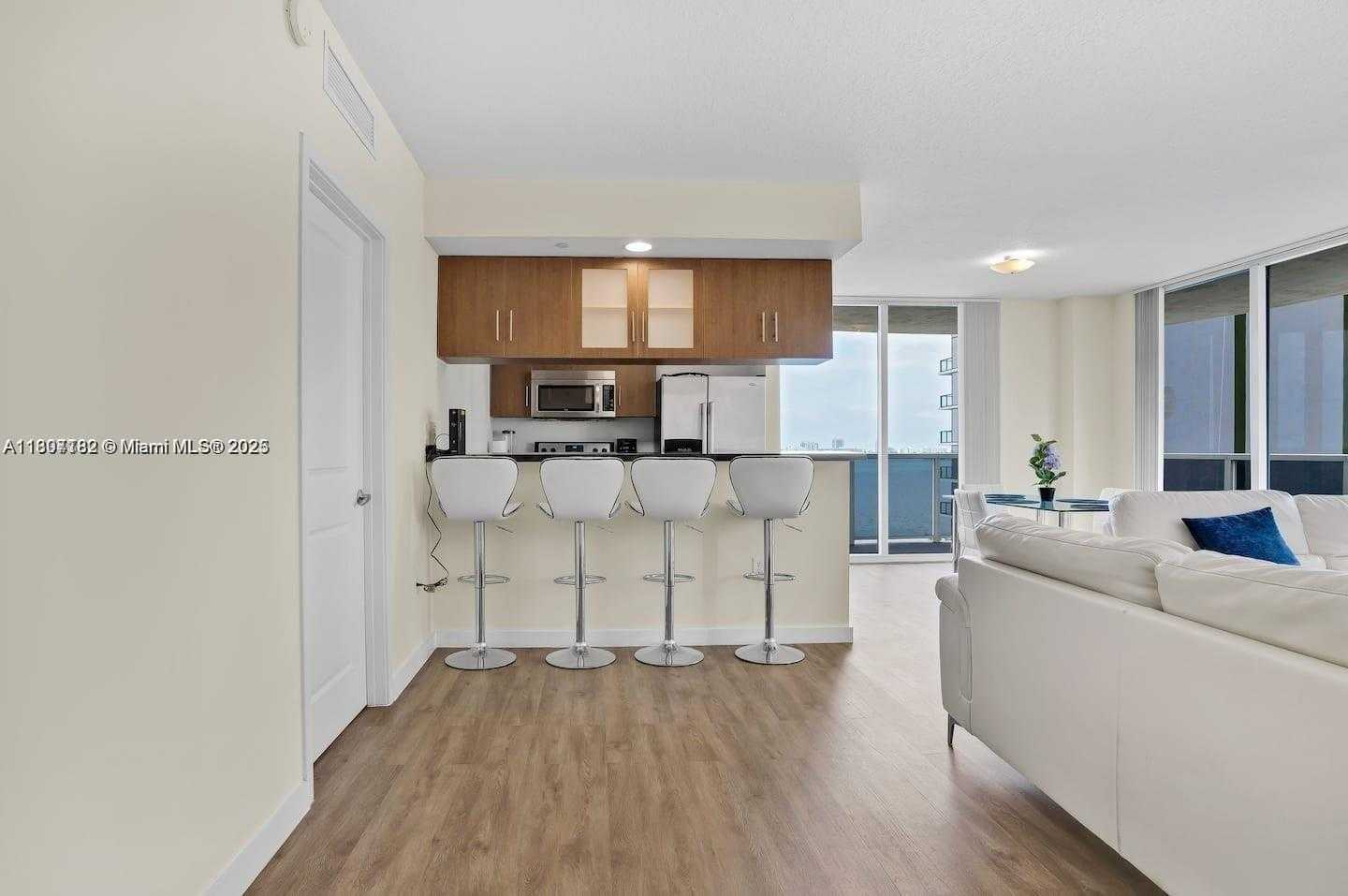 Small Image of 601 NORTH EAST 23RD ST #703, Miami Number 7