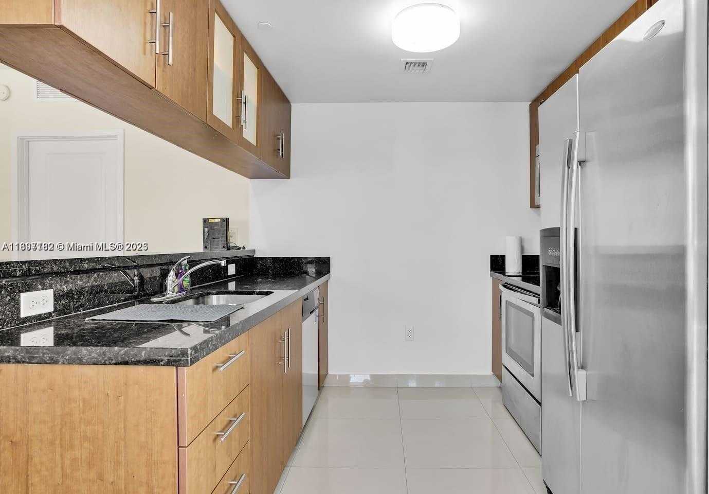 Small Image of 601 NORTH EAST 23RD ST #703, Miami Number 9