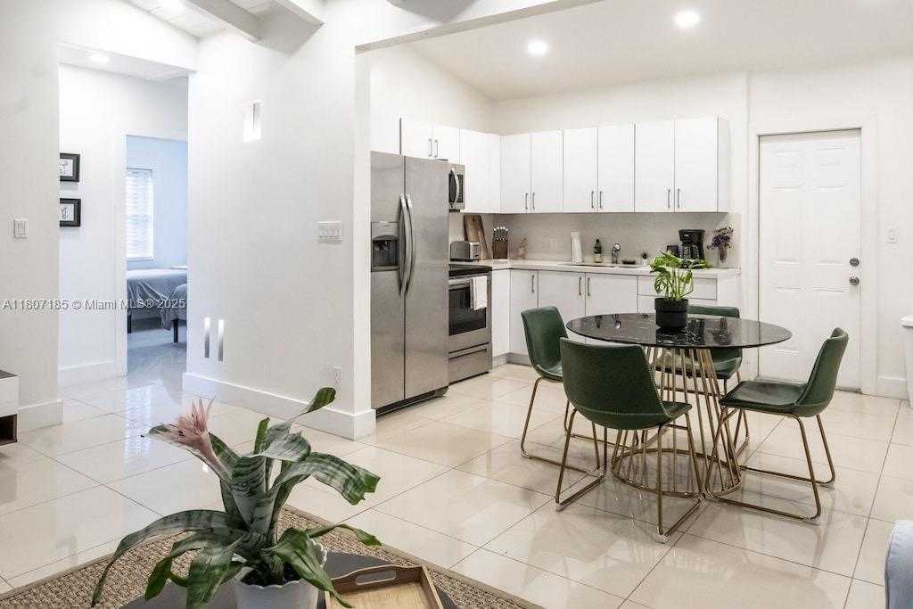 Small Image of 26 NORTH EAST 70TH ST, Miami Number 11