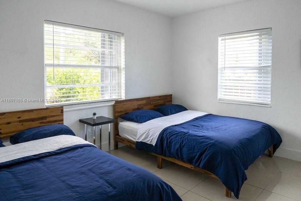 Small Image of 26 NORTH EAST 70TH ST, Miami Number 14