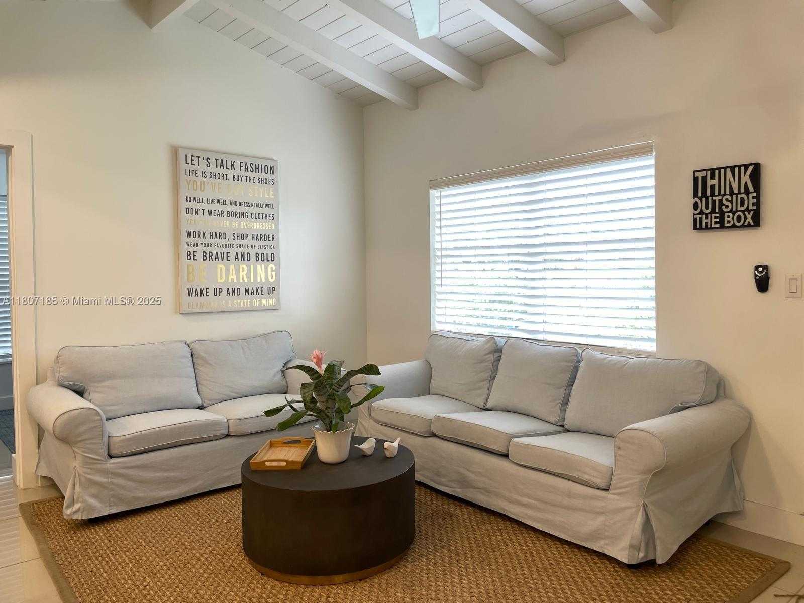 Small Image of 26 NORTH EAST 70TH ST, Miami Number 3