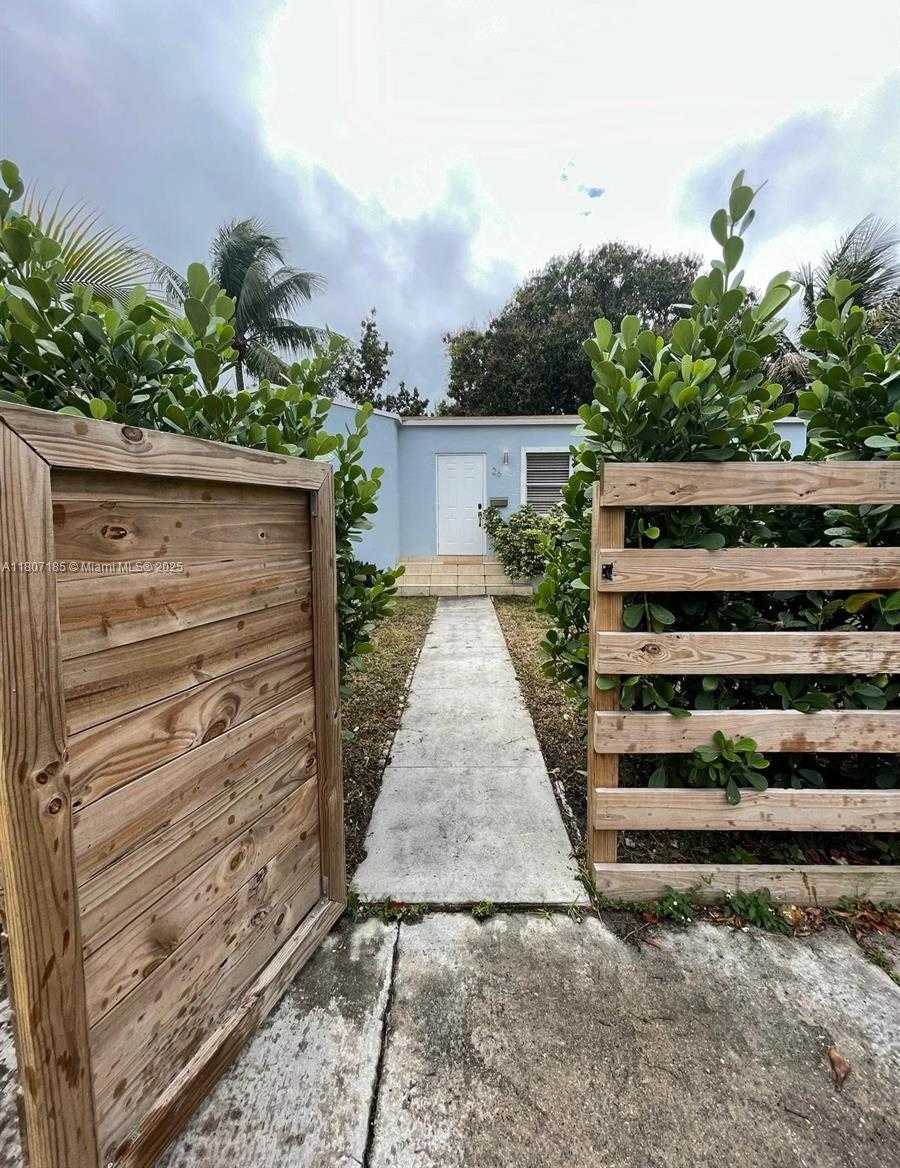 Small Image of 26 NORTH EAST 70TH ST, Miami Number 7