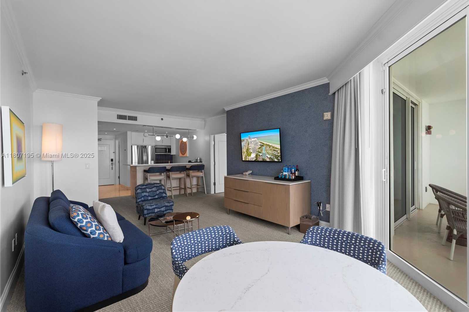 Small Image of 4401 COLLINS AVE #2911, Miami Beach Number 13