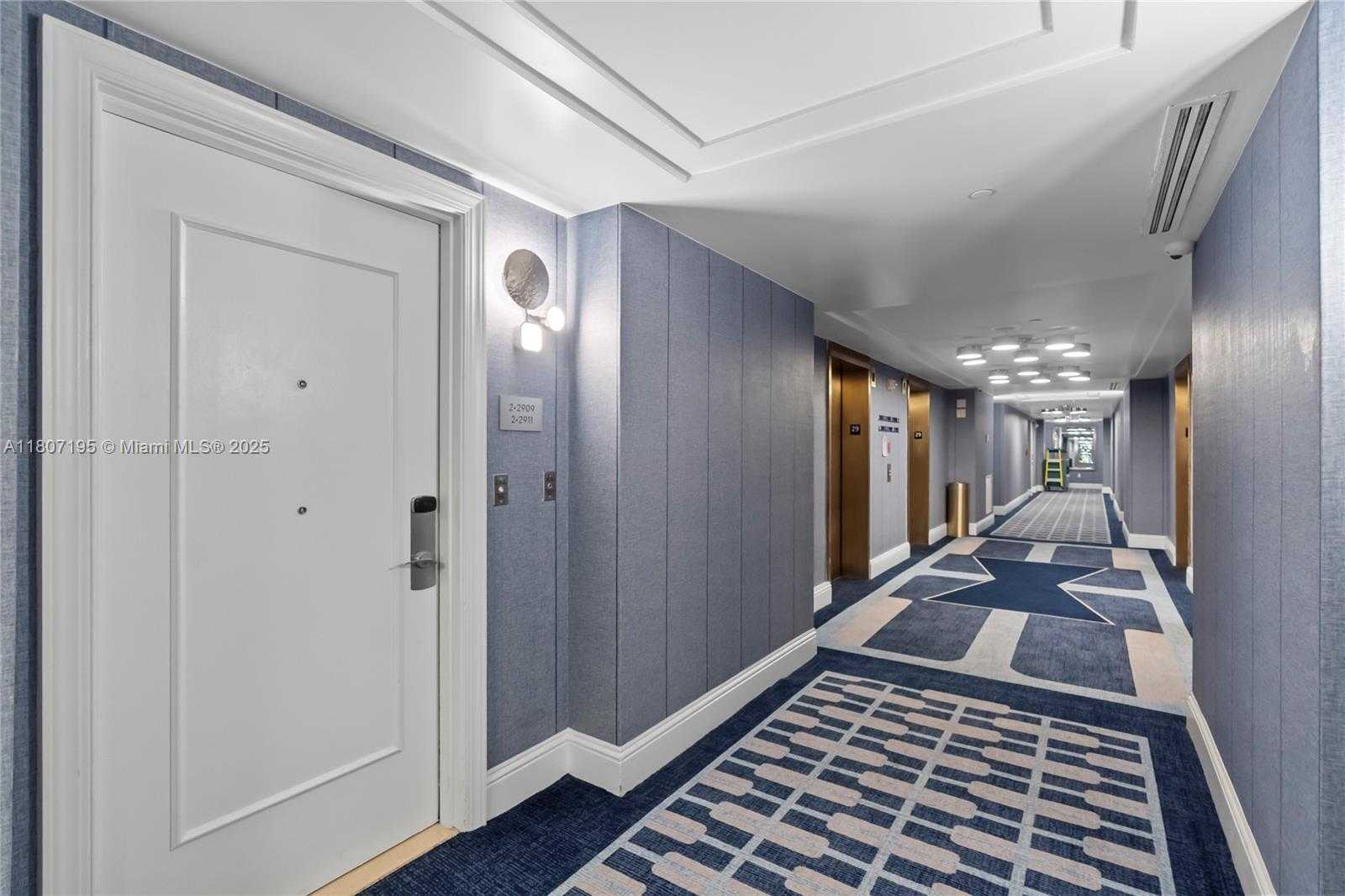 Small Image of 4401 COLLINS AVE #2911, Miami Beach Number 33