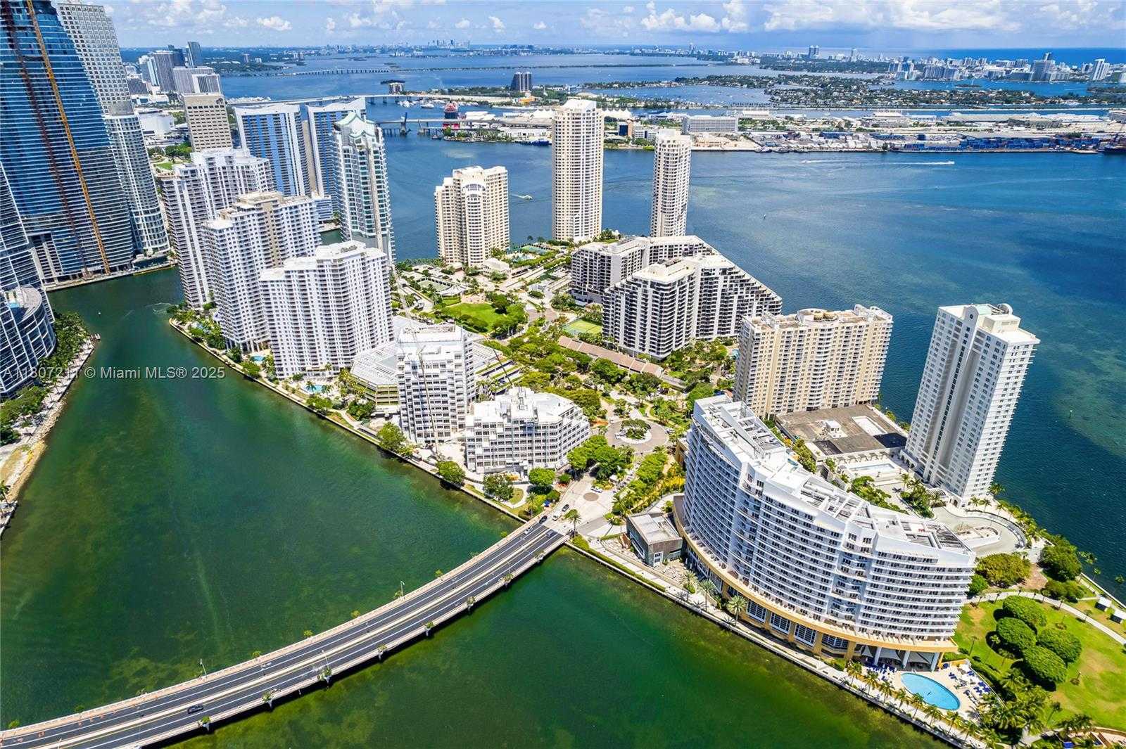 Small Image of 801 BRICKELL KEY BLVD #PH 3311, Miami Number 38