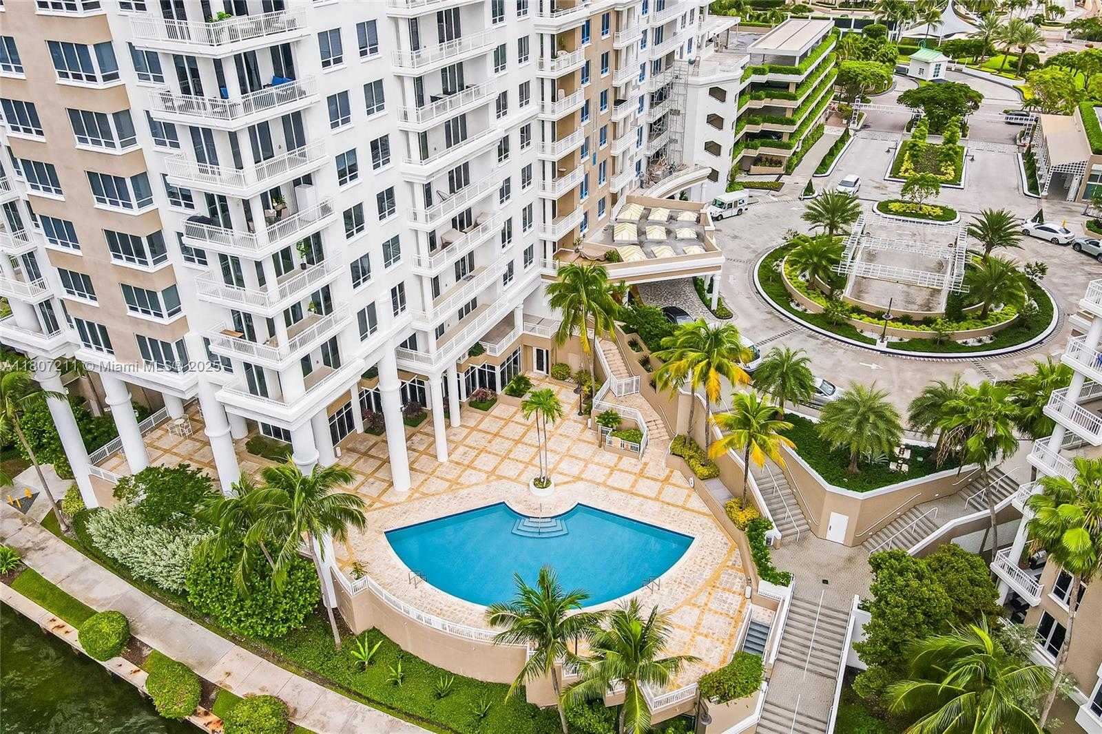 Small Image of 801 BRICKELL KEY BLVD #PH 3311, Miami Number 46
