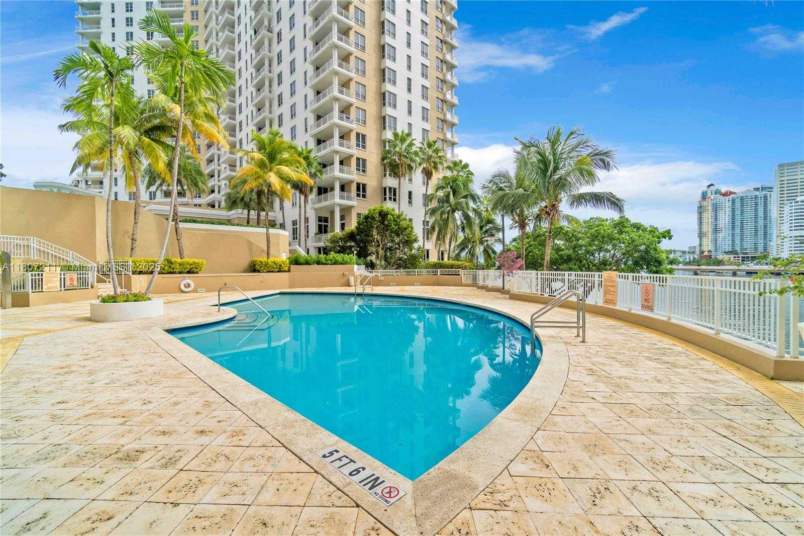 Small Image of 801 BRICKELL KEY BLVD #PH 3311, Miami Number 47