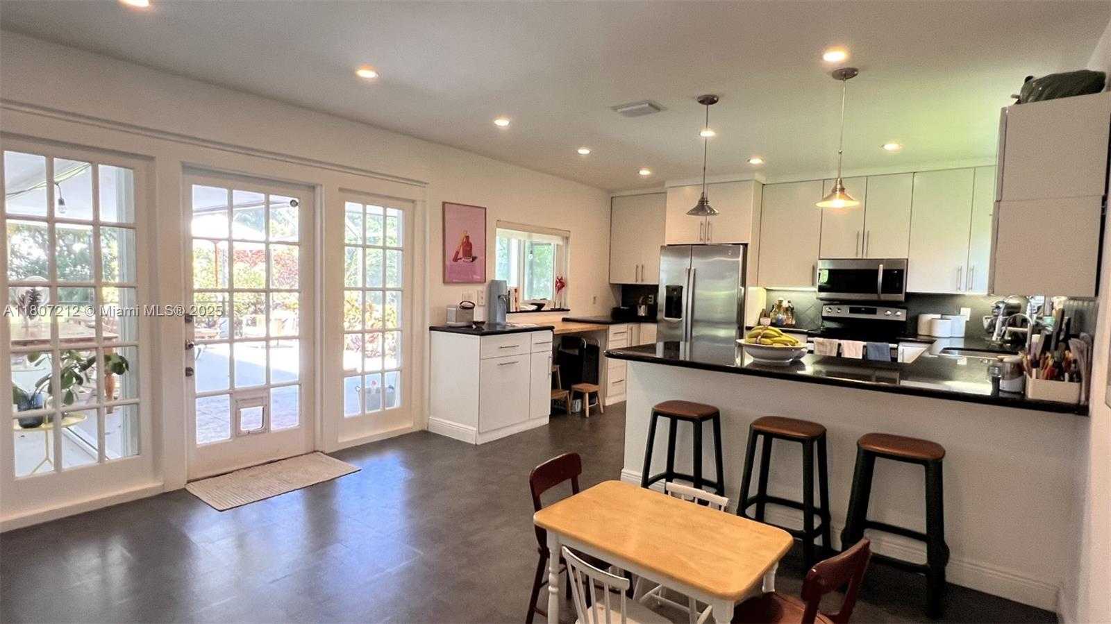Small Image of 12929 SOUTH WEST 60TH AVE, Pinecrest Number 10