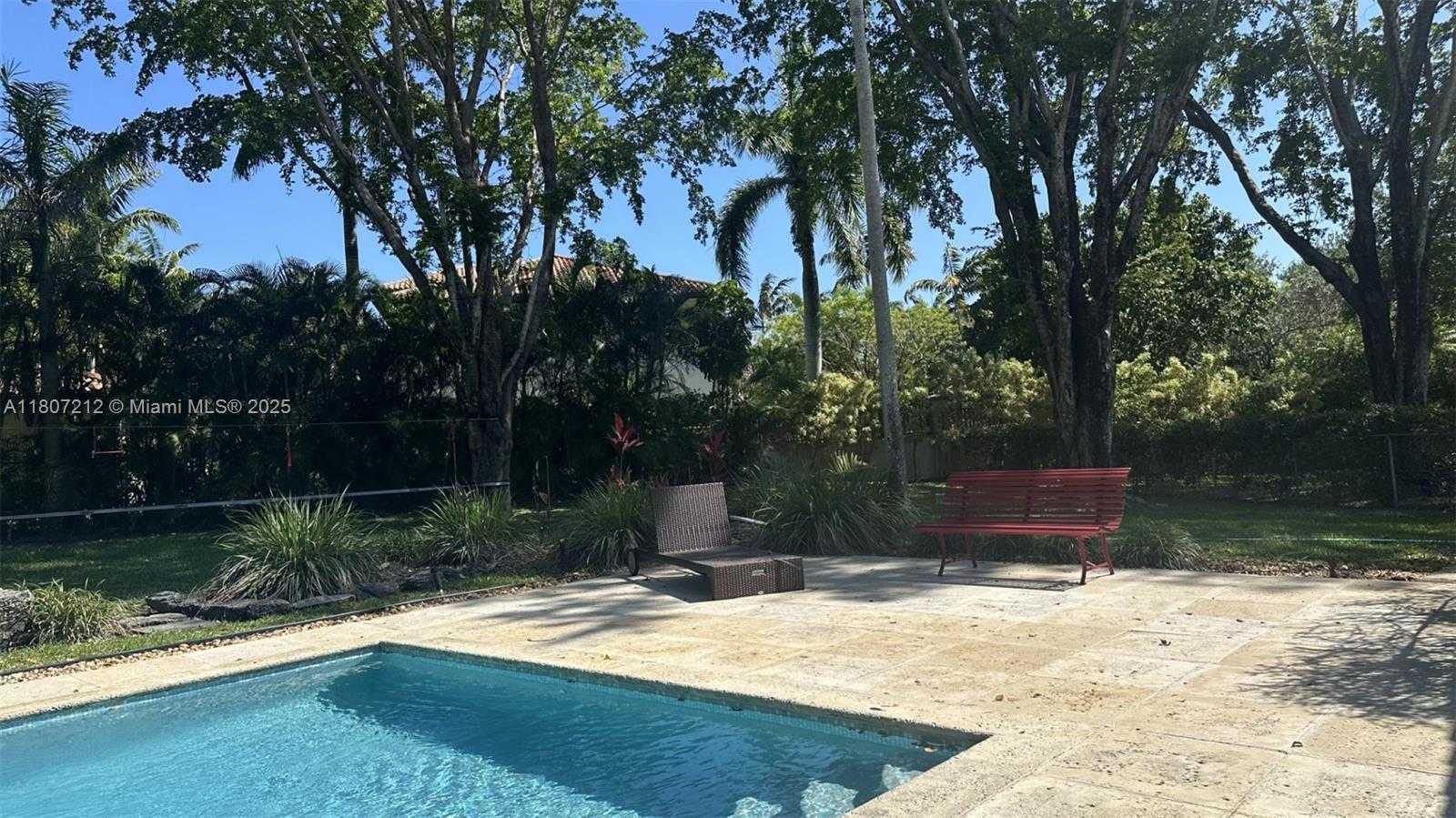 Small Image of 12929 SOUTH WEST 60TH AVE, Pinecrest Number 32
