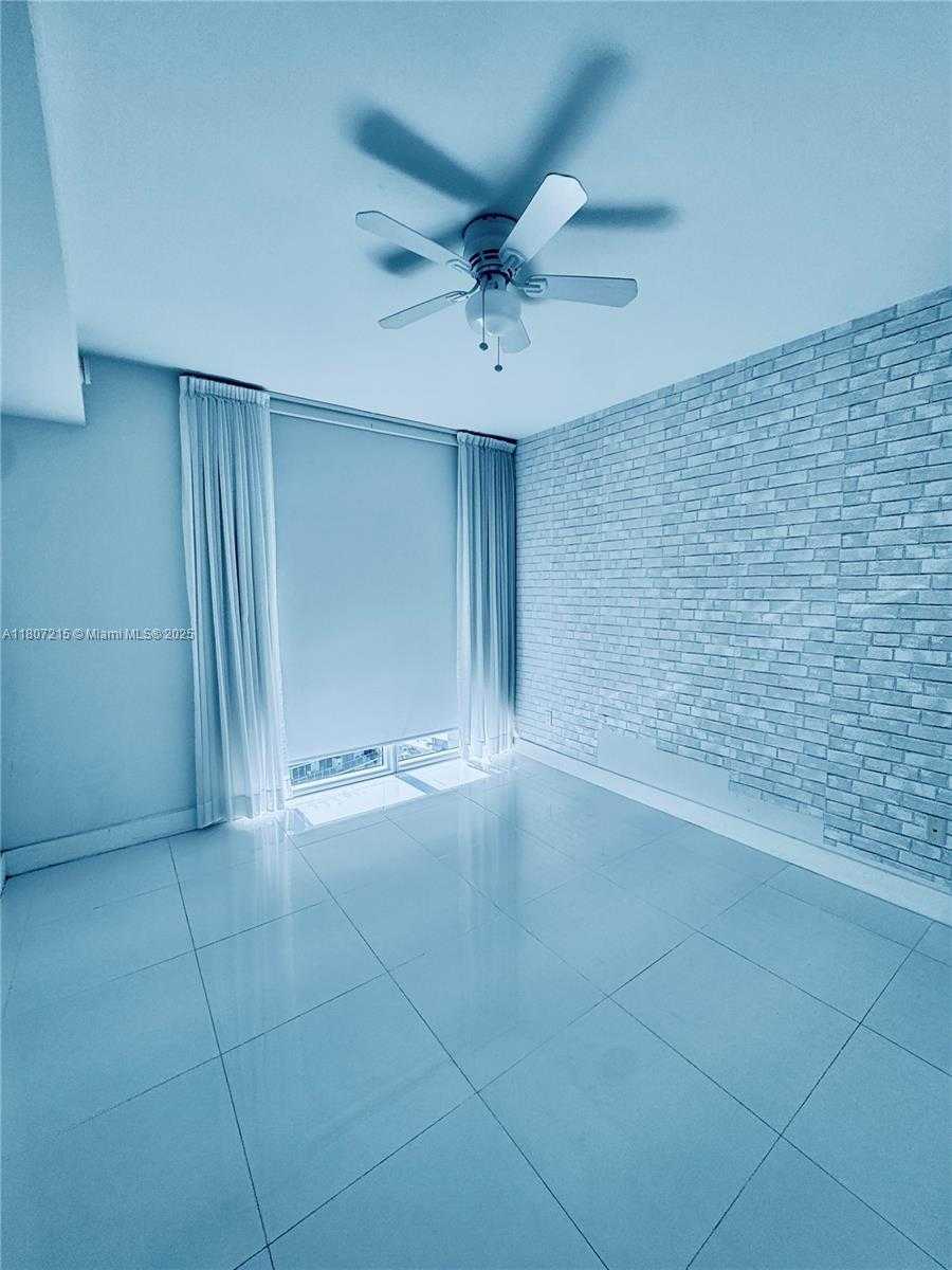 Small Image of 1080 BRICKELL AVE #3507, Miami Number 8