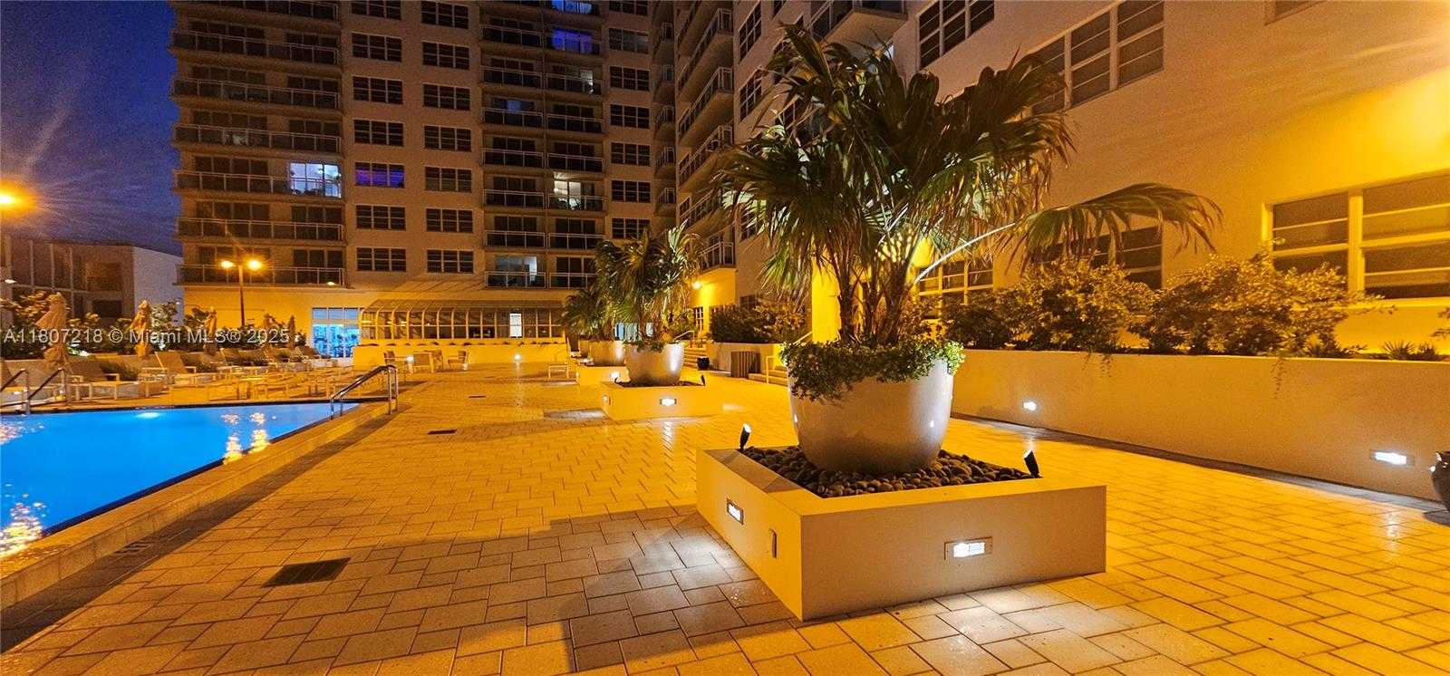 Small Image of 6917 COLLINS AVE #1620, Miami Beach Number 18