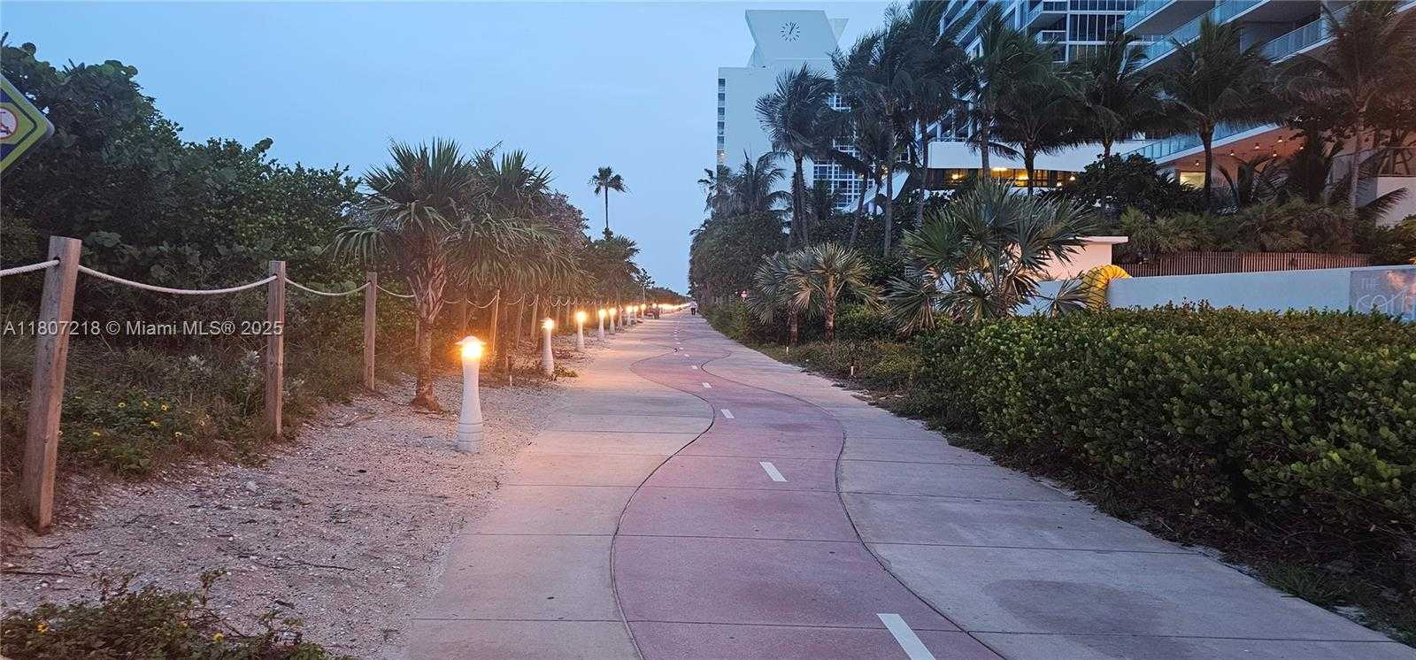 Small Image of 6917 COLLINS AVE #1620, Miami Beach Number 25
