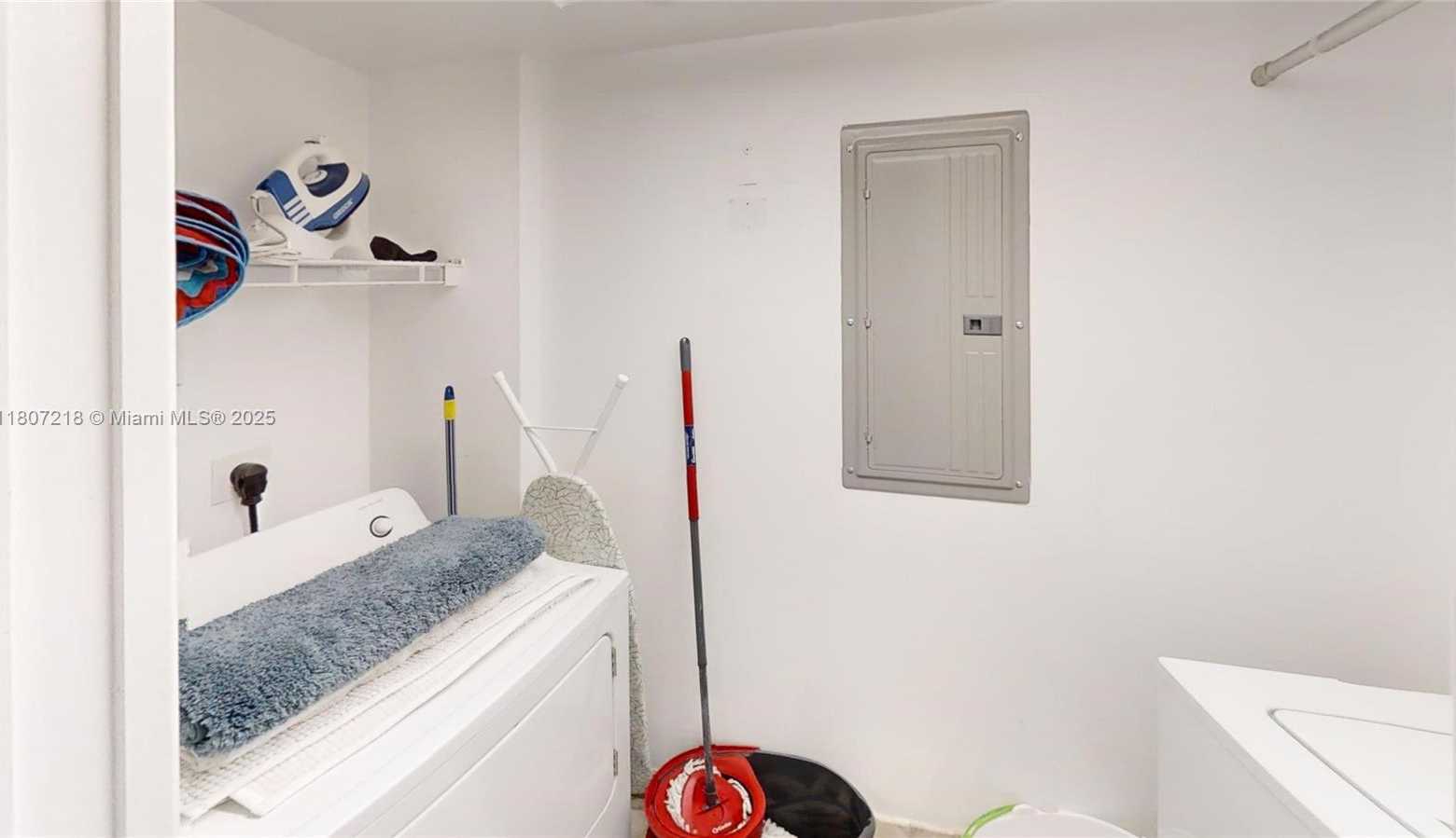Small Image of 6917 COLLINS AVE #1620, Miami Beach Number 7