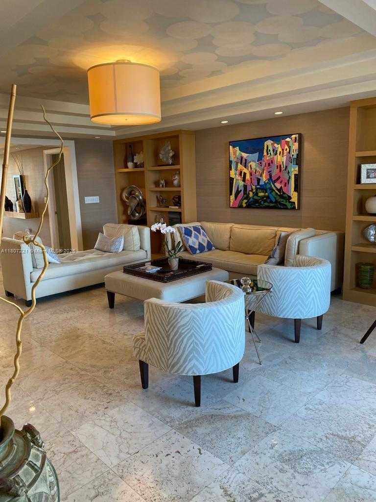 Small Image of 785 CRANDON BL #1404, Key Biscayne Number 11