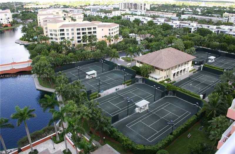 Small Image of 785 CRANDON BL #1404, Key Biscayne Number 37