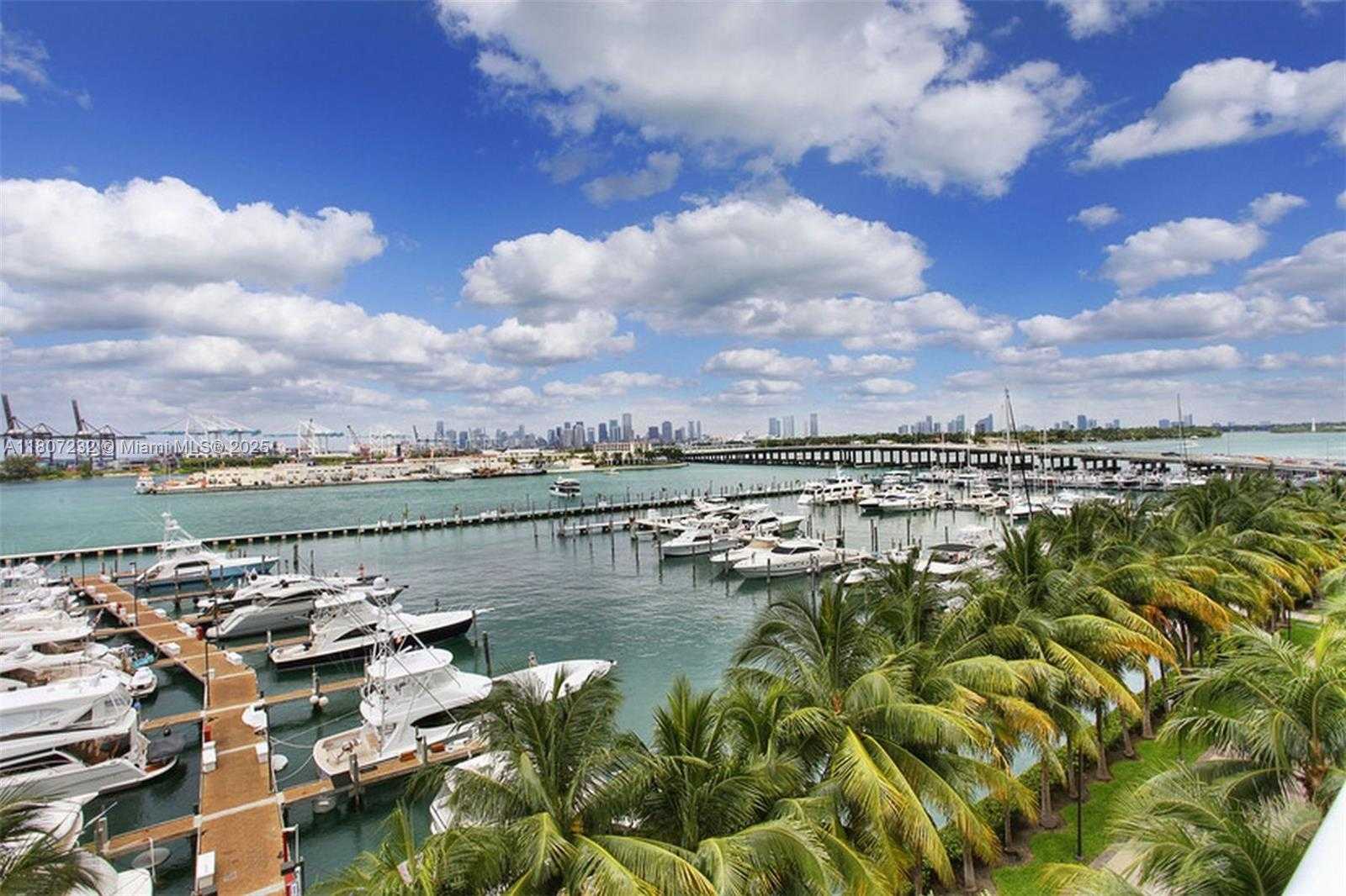 Small Image of 400 ALTON RD #811, Miami Beach Number 12