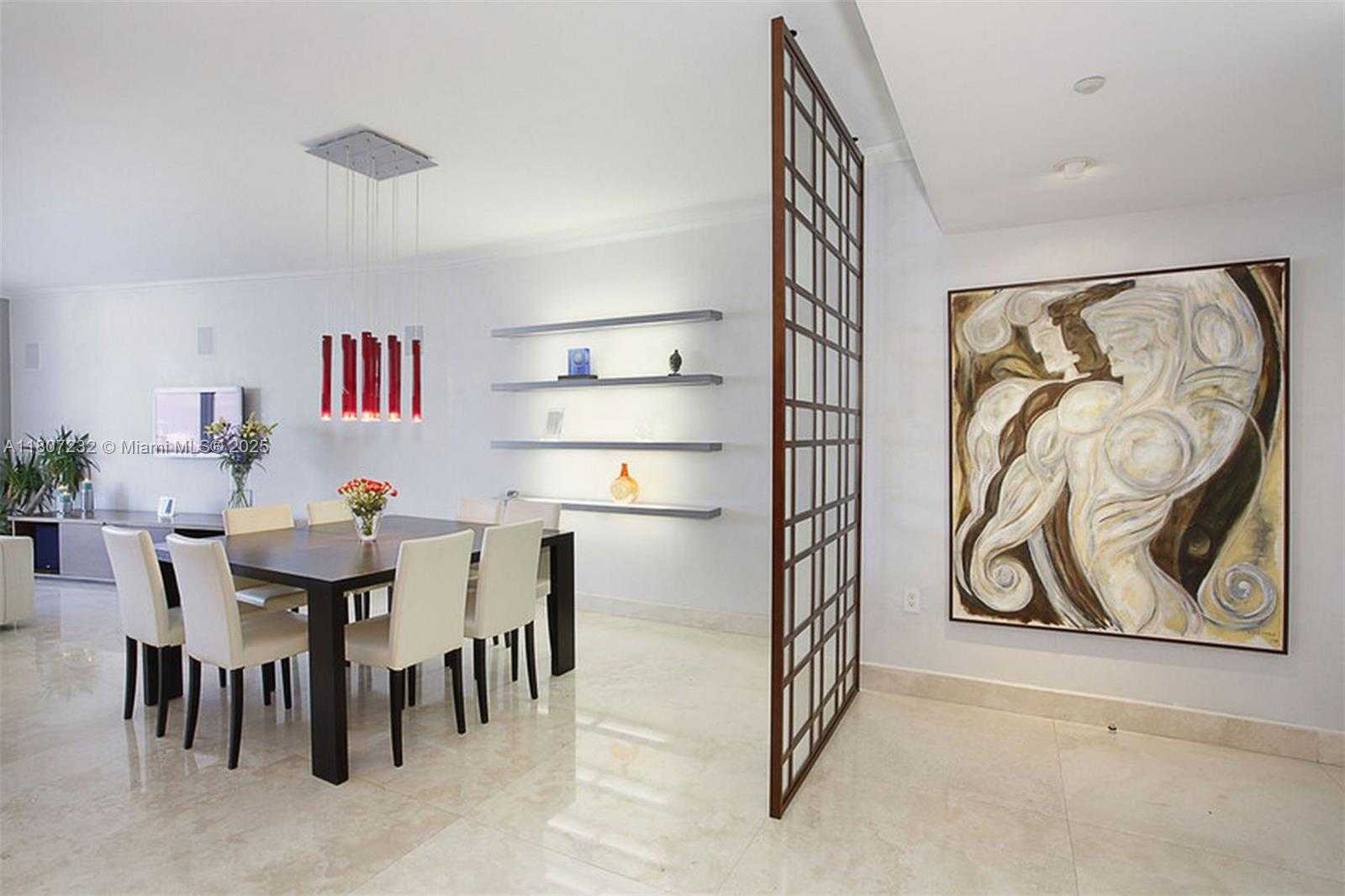 Small Image of 400 ALTON RD #811, Miami Beach Number 3