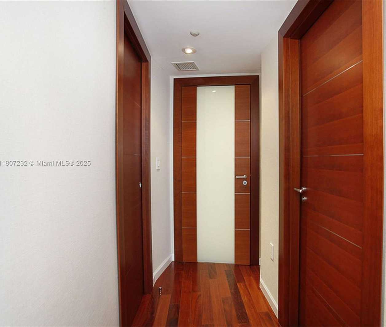 Small Image of 400 ALTON RD #811, Miami Beach Number 42