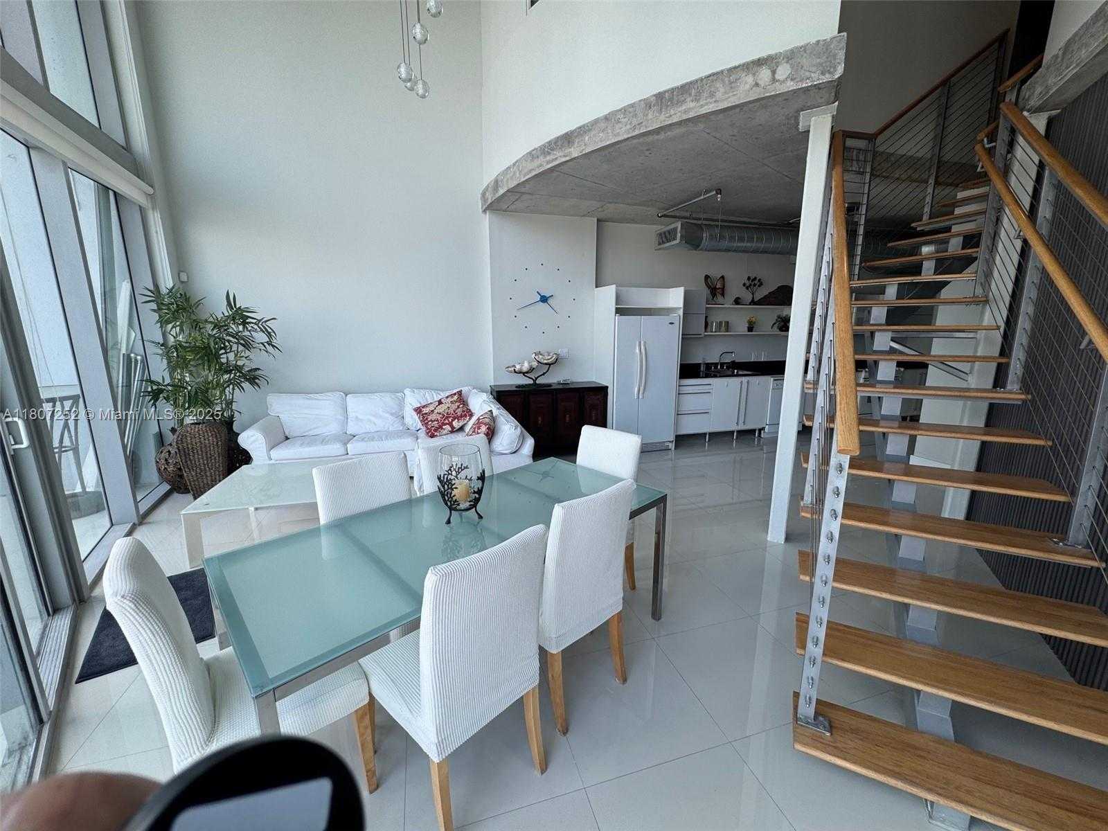 Small Image of 690 SOUTH WEST 1ST CT #2301, Miami Number 10