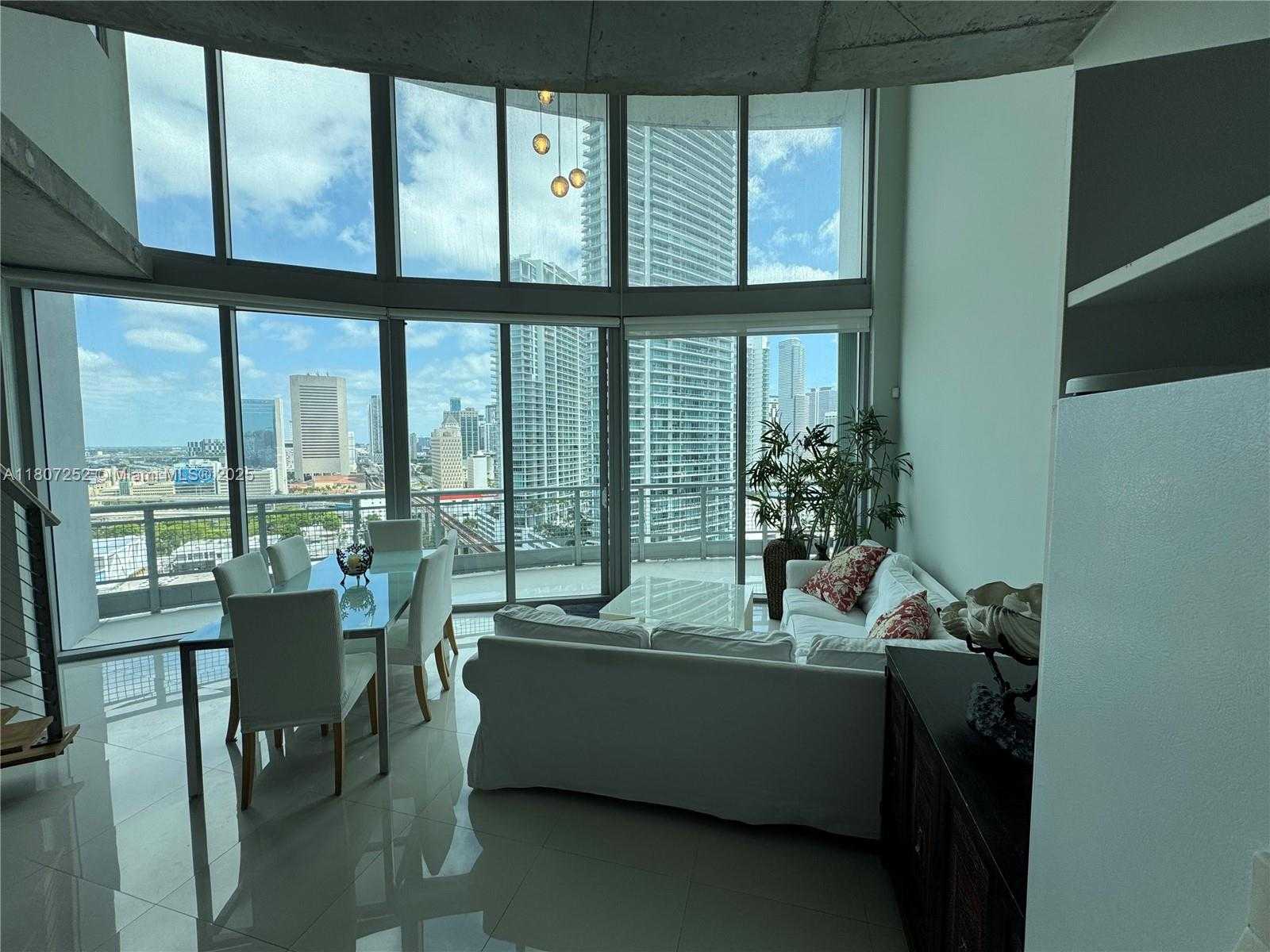 Small Image of 690 SOUTH WEST 1ST CT #2301, Miami Number 15