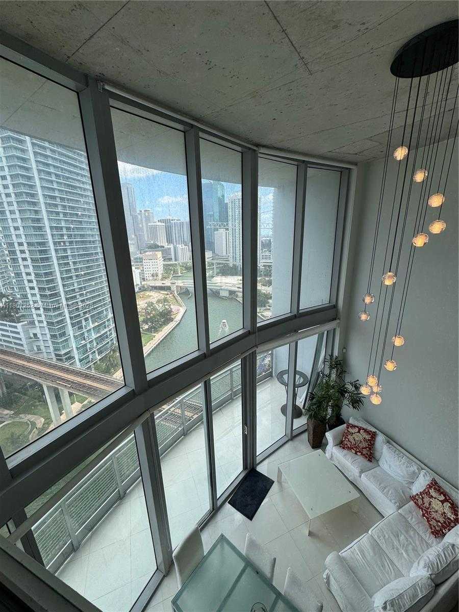Small Image of 690 SOUTH WEST 1ST CT #2301, Miami Number 23