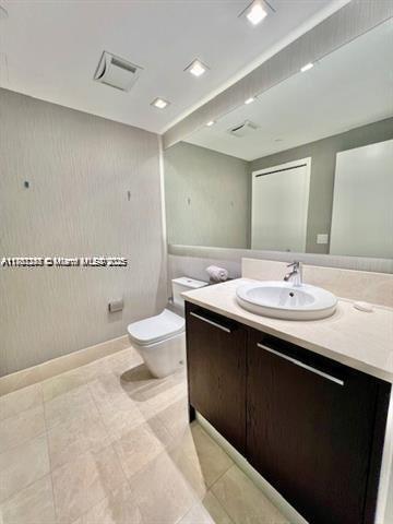 Small Image of 17121 COLLINS AVE #1003, Sunny Isles Beach Number 16
