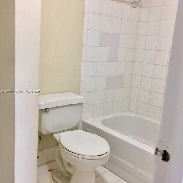 Small Image of 18830 NORTH WEST 57TH AVE #301, Hialeah Number 14