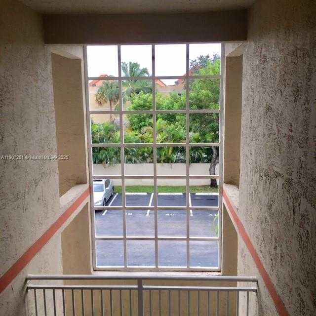 Small Image of 18830 NORTH WEST 57TH AVE #301, Hialeah Number 2