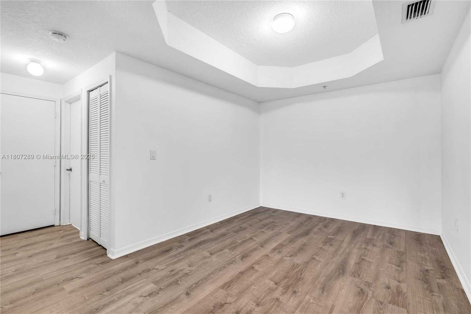 Small Image of 6700 NORTH WEST 114TH AVE #925, Doral Number 11