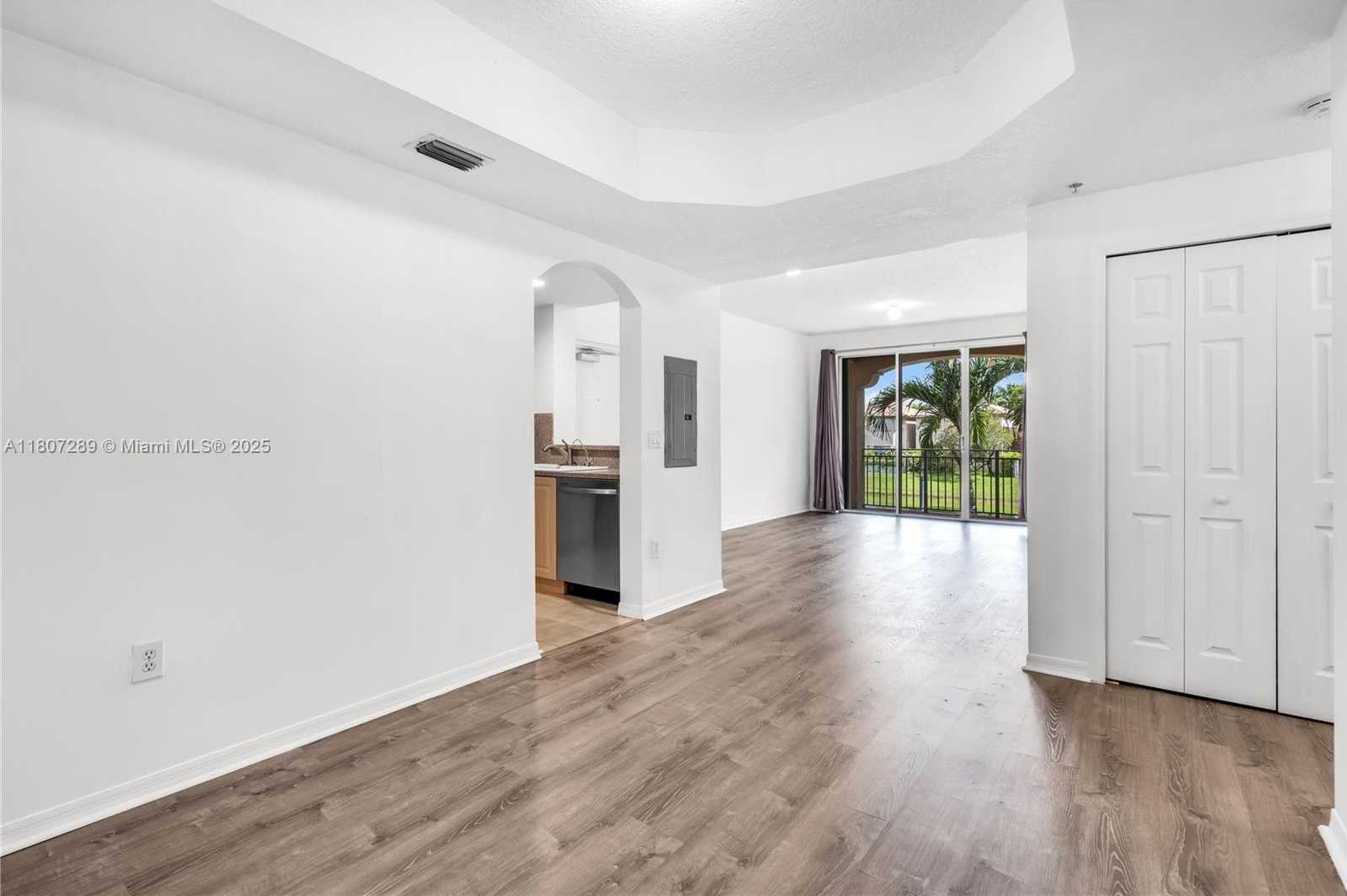 Small Image of 6700 NORTH WEST 114TH AVE #925, Doral Number 13