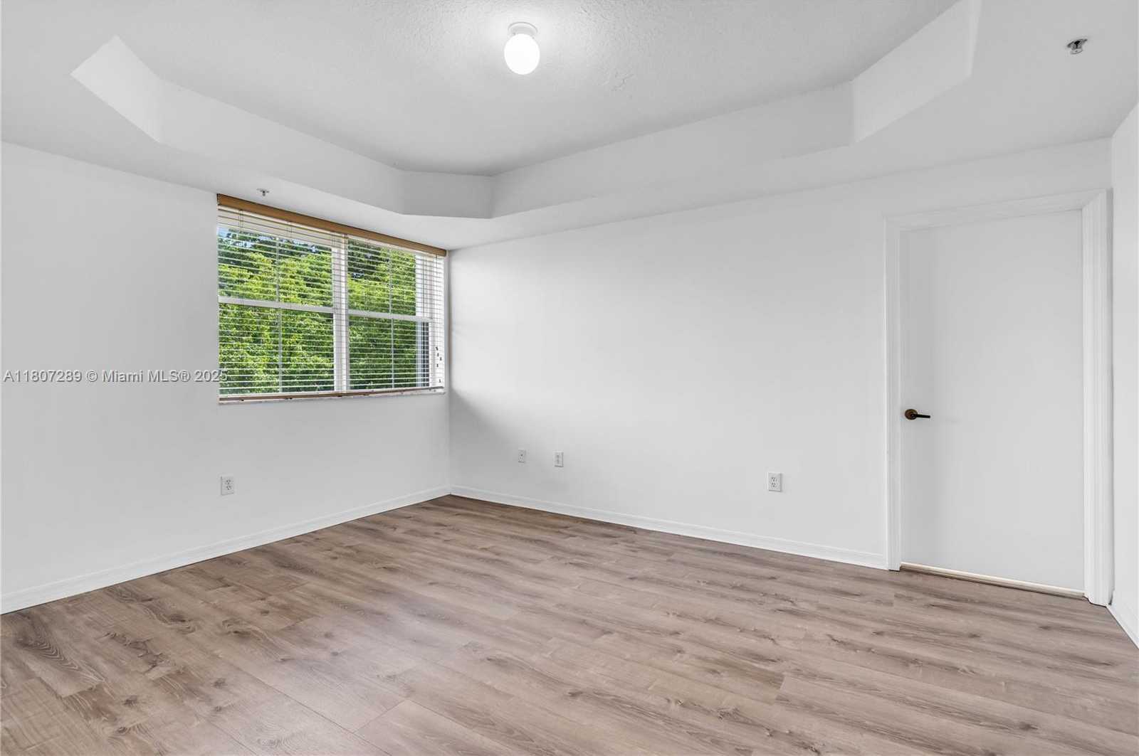 Small Image of 6700 NORTH WEST 114TH AVE #925, Doral Number 14