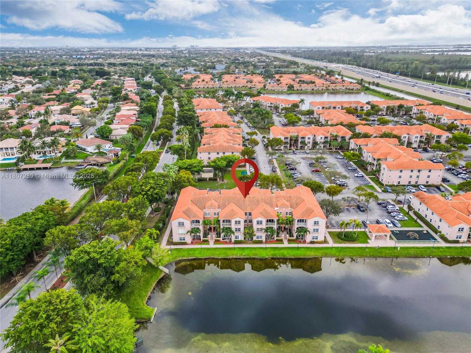 Small Image of 6700 NORTH WEST 114TH AVE #925, Doral Number 36