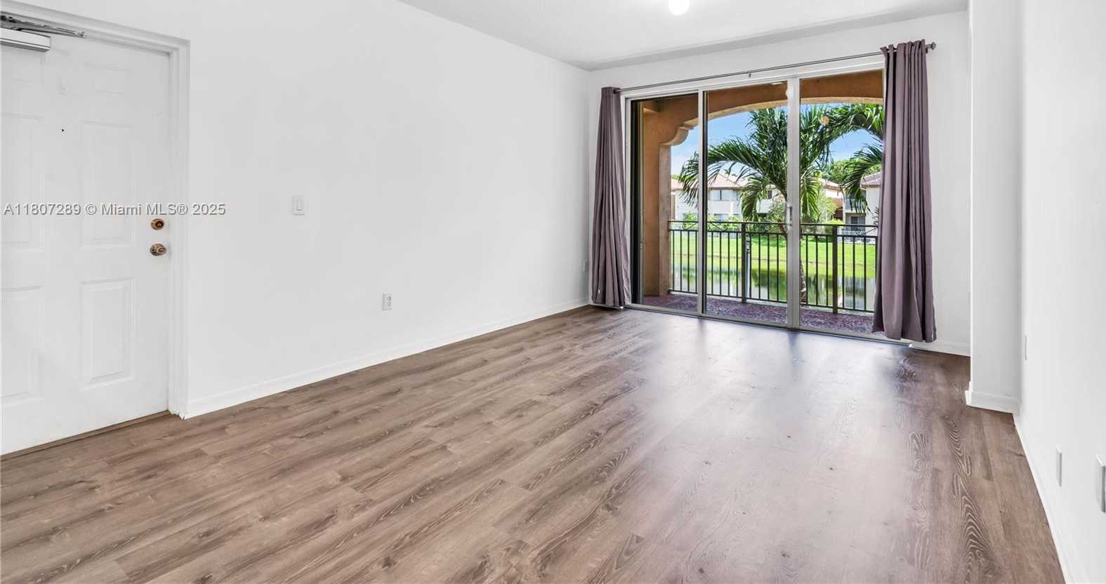 Small Image of 6700 NORTH WEST 114TH AVE #925, Doral Number 5