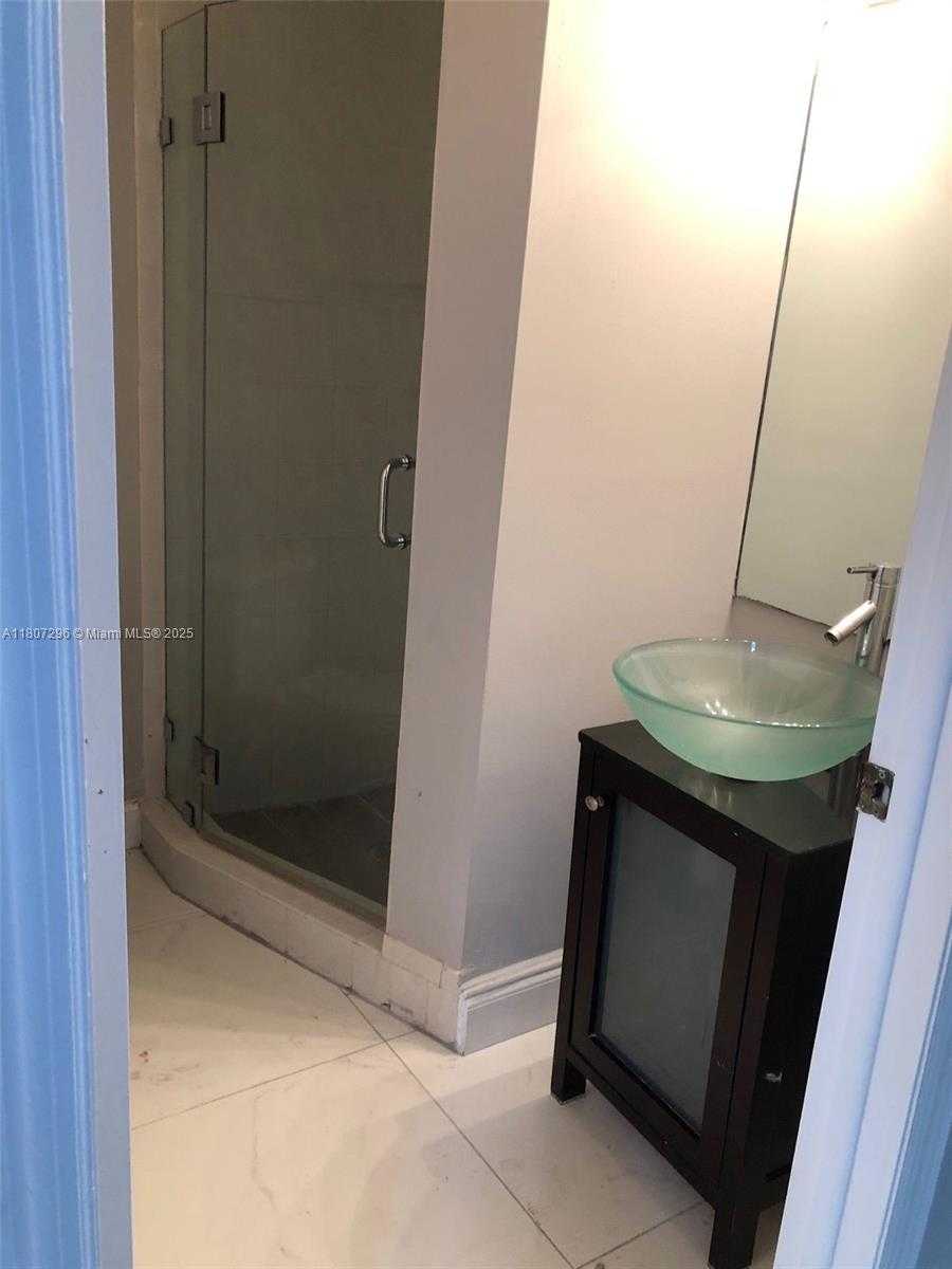 Small Image of 3834 SOUTH WEST 153RD PL #., Miami Number 10