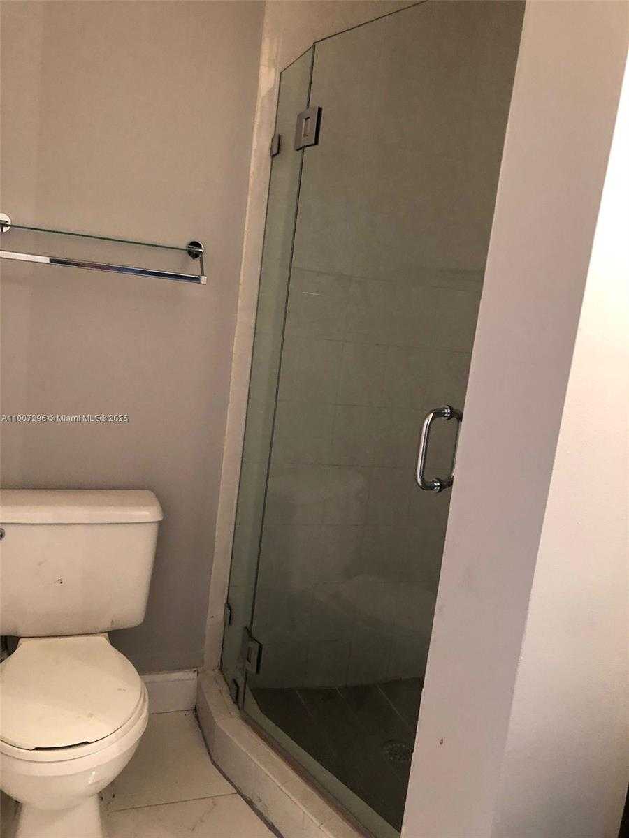 Small Image of 3834 SOUTH WEST 153RD PL #., Miami Number 12