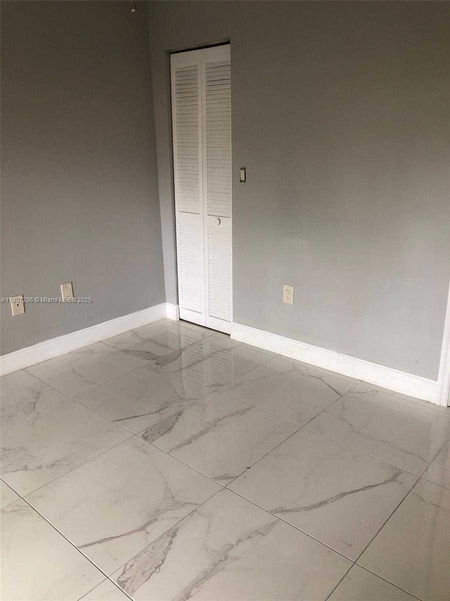 Small Image of 3834 SOUTH WEST 153RD PL #., Miami Number 13