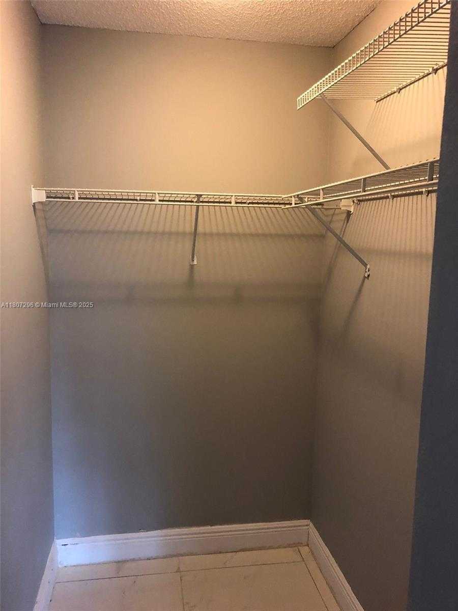 Small Image of 3834 SOUTH WEST 153RD PL #., Miami Number 18