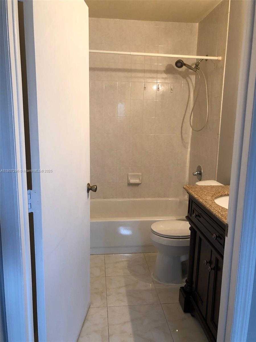 Small Image of 3834 SOUTH WEST 153RD PL #., Miami Number 22