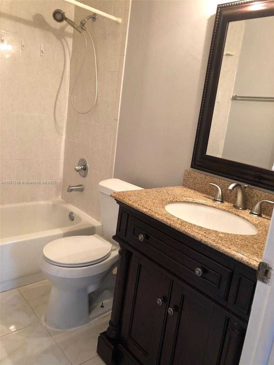Small Image of 3834 SOUTH WEST 153RD PL #., Miami Number 23