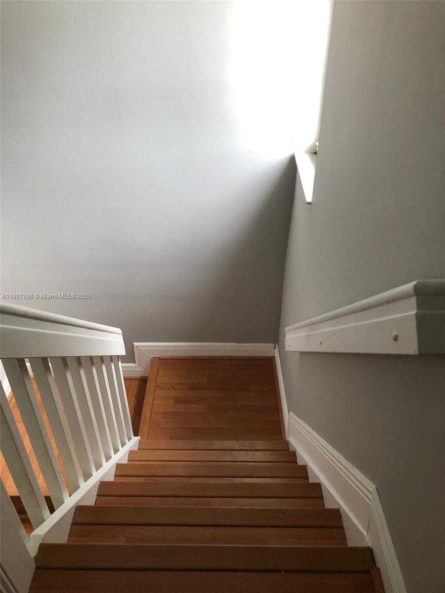 Small Image of 3834 SOUTH WEST 153RD PL #., Miami Number 24