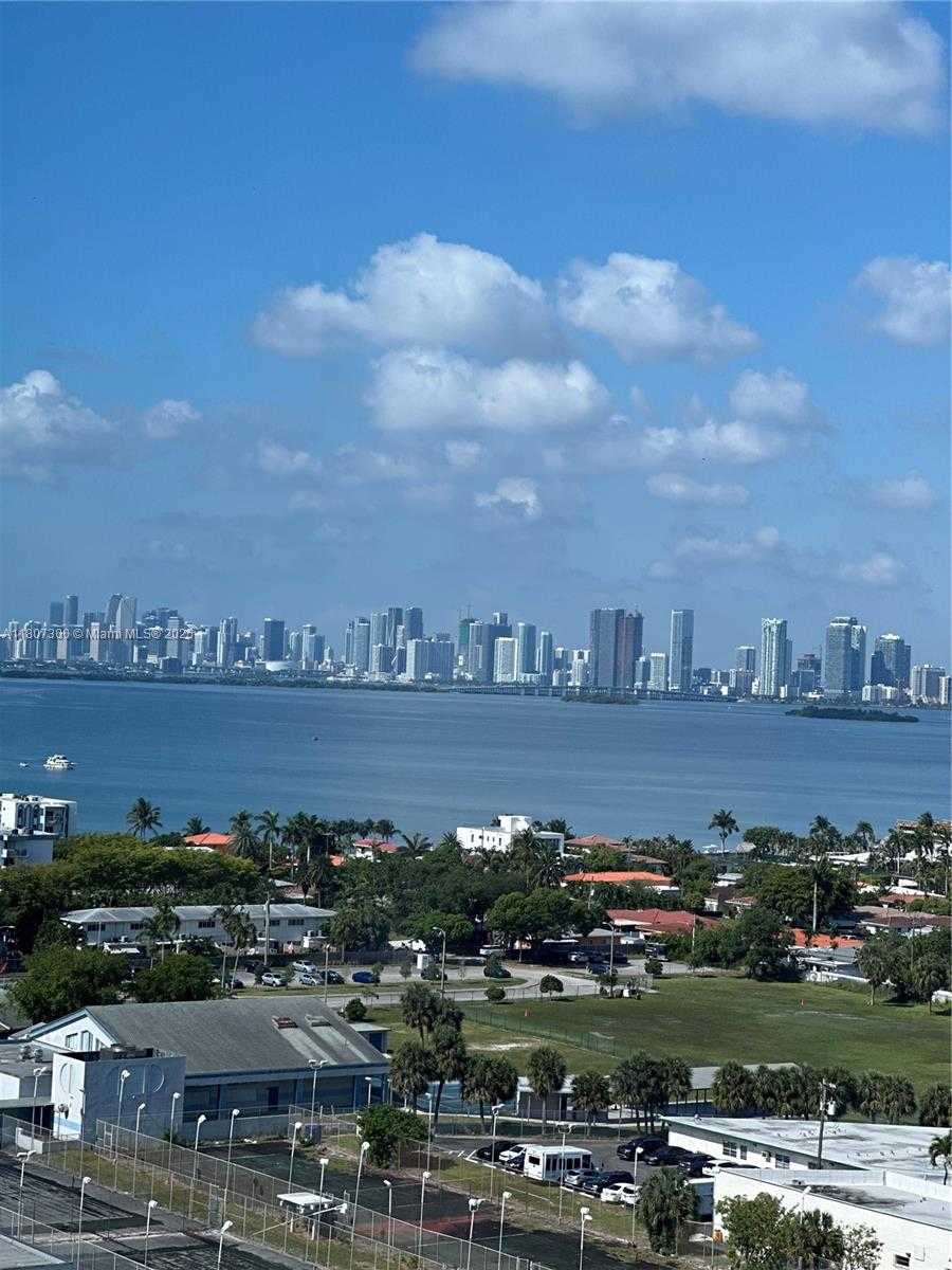 Small Image of 1881 79TH ST CSWY #1603, North Bay Village Number 11