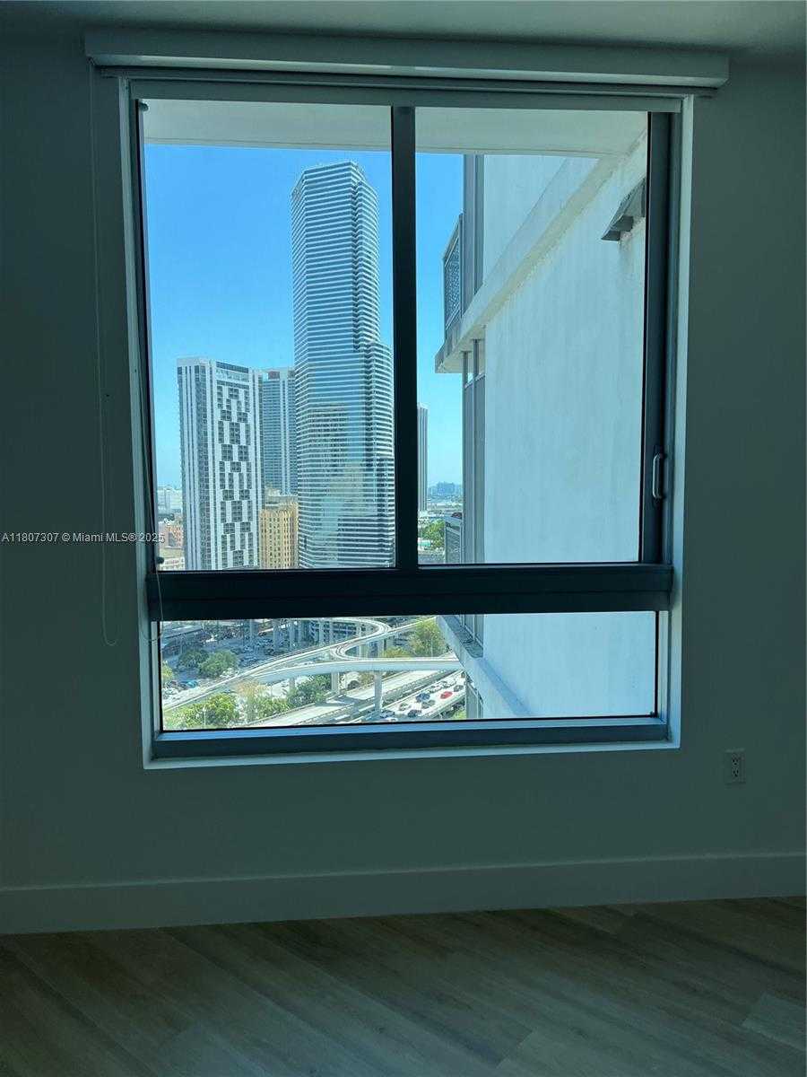 Small Image of 350 SOUTH MIAMI AVE #2211, Miami Number 9