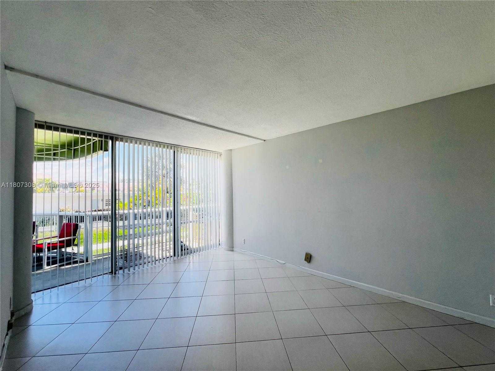 Small Image of 900 BAY DR #107, Miami Beach Number 15