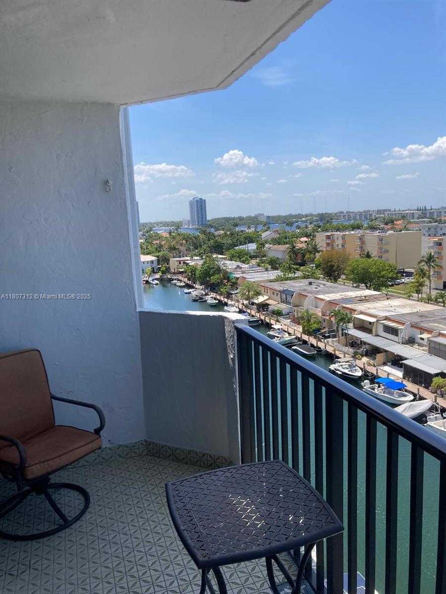 Small Image of 3703 NORTH EAST 166TH ST #905, North Miami Beach Number 14